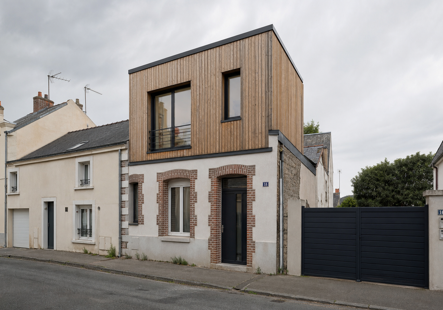 SUREL_hero_facade_FR
